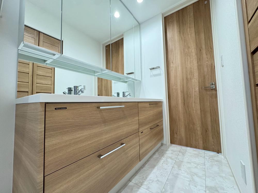 【Luxsis】　～与那原町板良敷１期～　新築分譲住宅全４棟