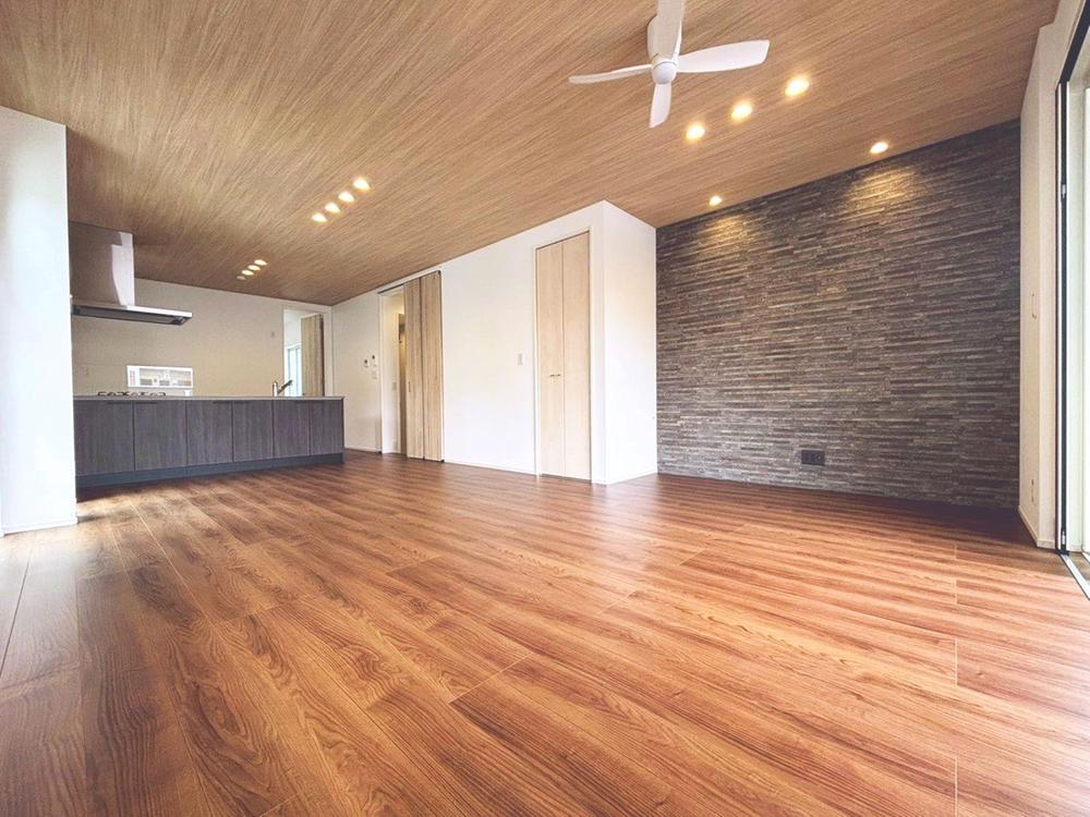 【Luxsis】　～与那原町板良敷１期～　新築分譲住宅全４棟