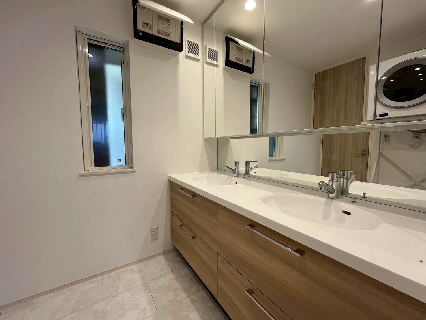 【Luxsis】　～宜野湾市伊佐１期～　新築分譲住宅全３棟
